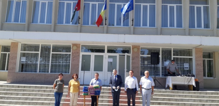 Veteranii in sustinerea elevilor in preajma Sarbatorilor Nationale