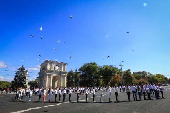 21 septembrie – Ziua Internaţională a Păcii